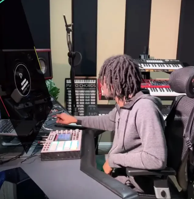 ​ @BeatsbyJblack cooks up with The Melody App